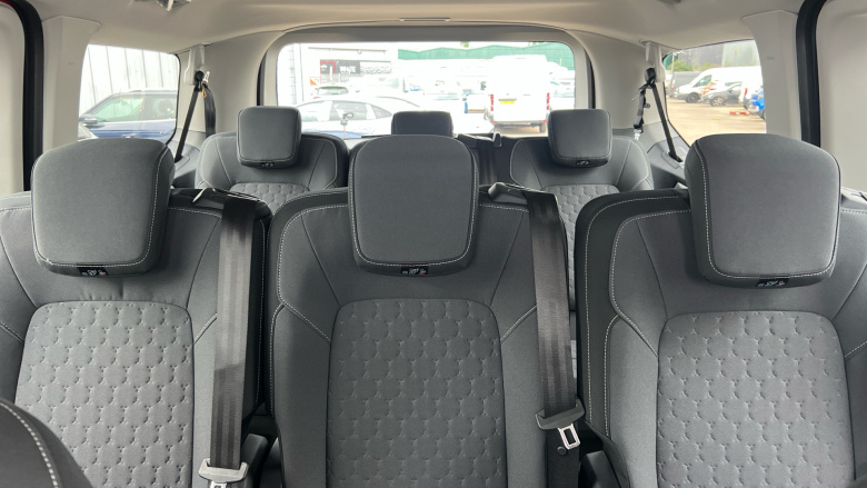 Ford Tourneo Custom 320 L1 Diesel Fwd 2.0 EcoBlue 150ps H1 Titanium 8 seater